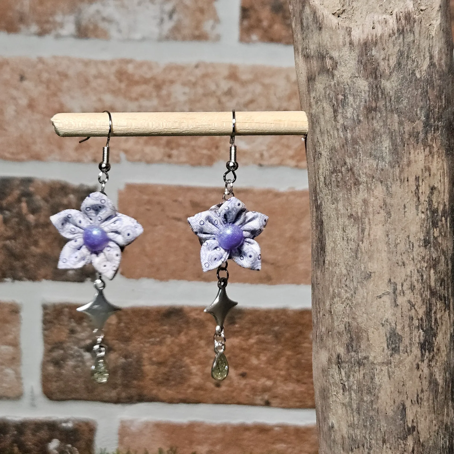 Boucles d'oreilles florales argentés Féelilas